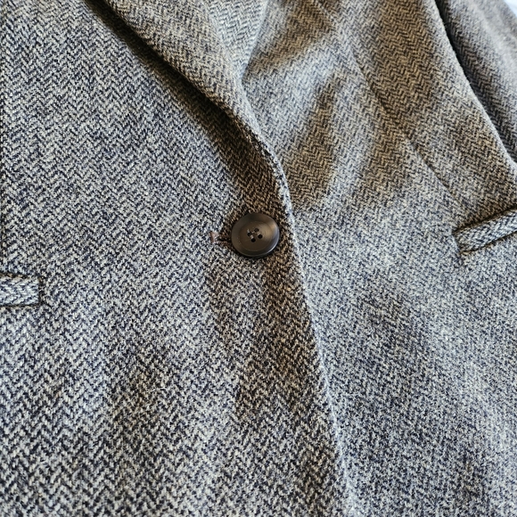 Zara XS blazer jacket, long, exaggerated shoulder, 100% wool - Picture 7 of 9